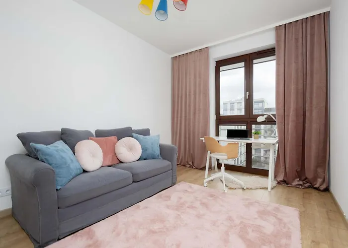 Family Apartment With Air Conditioning And Parking In Warsaw\'S Mokotow District By Noclegi Renters
