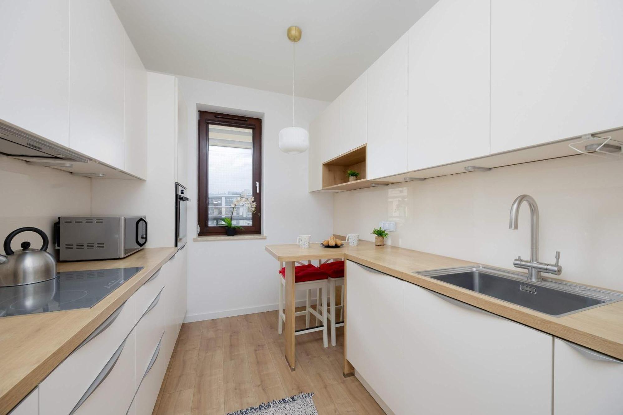 Family With Air Conditioning And Parking In Warsaw's Mokotow District By Renters Apartament Warszawa
