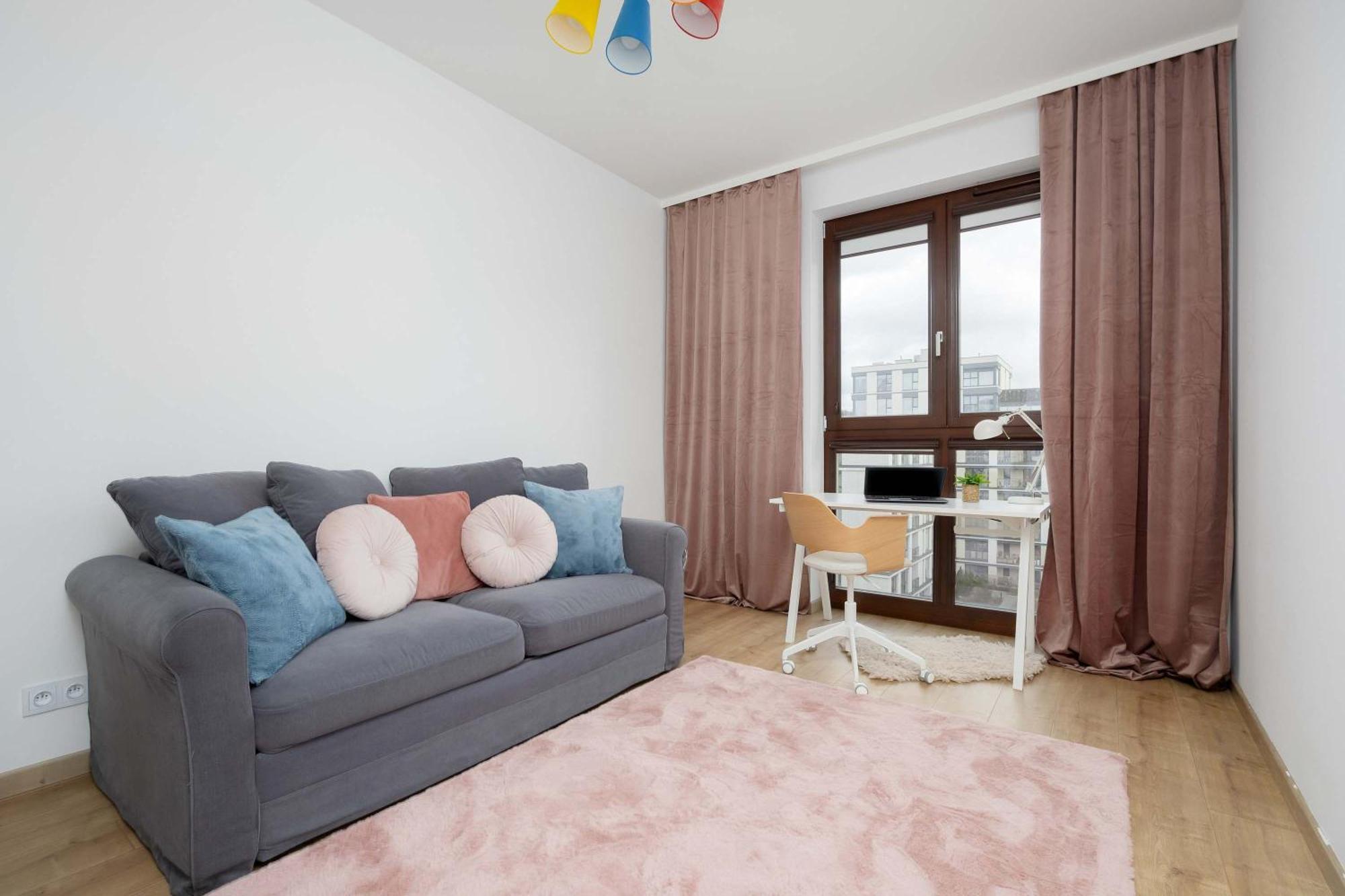 Family With Air Conditioning And Parking In Warsaw's Mokotow District By Renters Apartament Warszawa